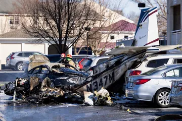 Plane crashes into Pennsylvania retirement community parking lot
