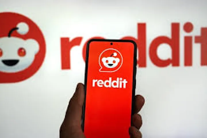 Reddit Faces Multiple Outages, Services Restored
